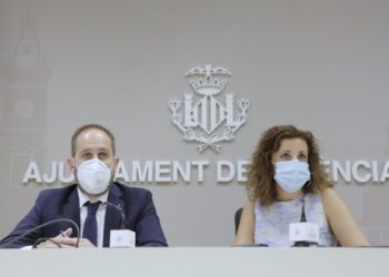 L’ajuntament presenta les mesures del pla per a garantir “una volta segura a les aules”