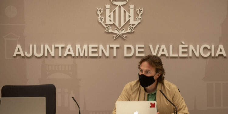 Balanç “positiu” de la temporada de platges malgrat el temporal Glòria i la COVID-19