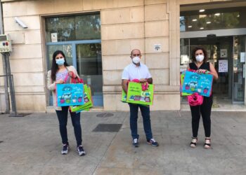 Massamagrell llança la campanya ‘Al mercat, en valencià!’