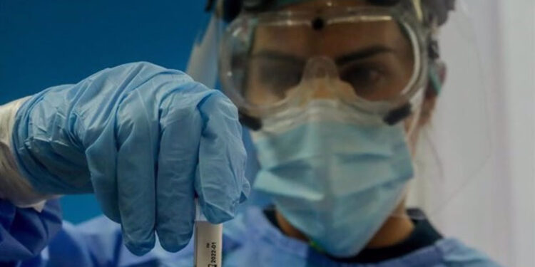 La Comunitat Valenciana registra 610 nous casos de coronavirus, huit morts i 23 nous brots