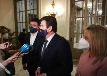 Giner: «L’EMT ha de justificar que no ha utilitzat finançament per al transport públic en la gestió dels pàrquings»