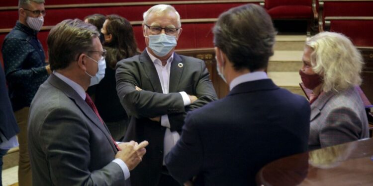 L’Alcalde anuncia la pròxima posada en marxa de sistemes d’aparcament intel·ligent i l’ampliació del wifi obert a 90 zones de la ciutat