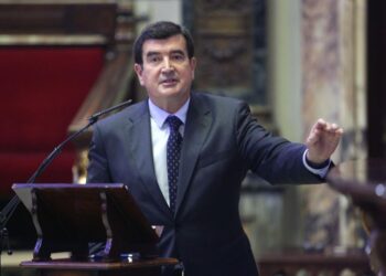 L’oposició municipal critica l’estat de la ciutat de València i la gestió de l’executiu municipal, defensada pels grups de govern