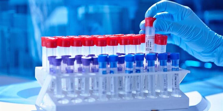 El centre de salut de Requena registra un brot amb 22 afectats