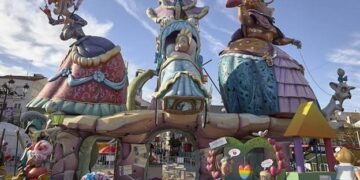 Cs demana constituir comissions que elaboren plans alternatius per a celebrar les Falles i les principals festes de Gandia en 2021