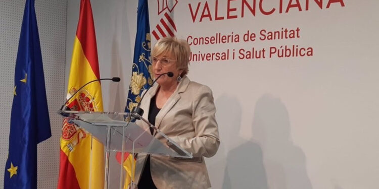 La Comunitat Valenciana restringeix el consum en taulells i prorroga el tancament de l’oci nocturn