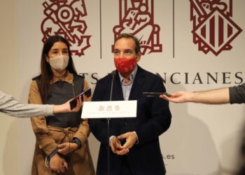 Woodward: “El Botànic està donant un espectacle vergonyós amb els pressupostos mentre els valencians reclamen consens”