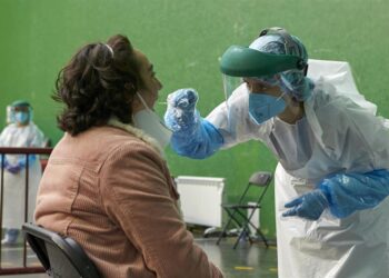 La Comunitat Valenciana confirma 13 defuncions, 1.078 nous casos i 1.352 hospitalitzats