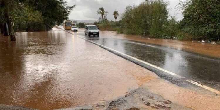 Un observatori de Sueca arreplega 372 litres i Alzira i Carcaixent superen els 200 en les últimes 12 hores