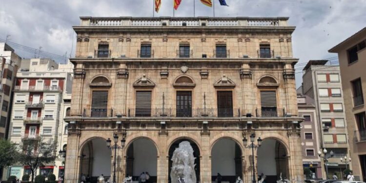 Castelló amplia la línia d’ajudes al comerç i l’hostaleria fins a 1,4 milions de €