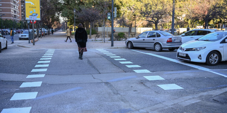 Mobilitat crea quatre nous passos de vianants per a completar l’itinerari per als vianants en l’Albereda final de Blasco Ibáñez