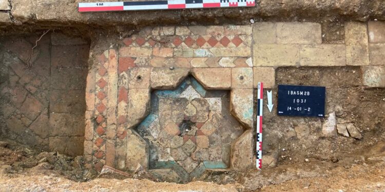 L’ajuntament descobreix un celler del segle XIV i altres objectes de valor que se sumen al pati i la font mudèjars