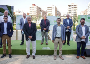 Ribó assistix a l’acte pel mig segle d’història d’este certamen als Jardins de Vivers, on es va celebrar la primera edició