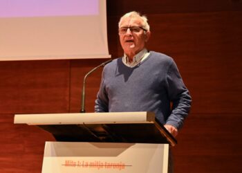 “Taronja sencera” es presenta a professionals i col·lectius juvenils