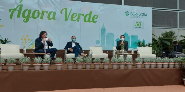 L’Ajuntament presenta el Pla Verd i de la Biodiversitat i el d’Agricultures Urbanes al sector professional a Iberflora