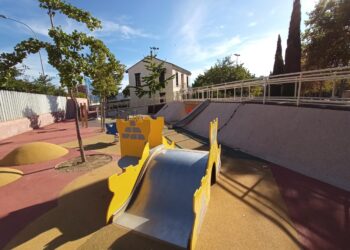 L’Ajuntament obri la nova zona de jocs inclusius i accessibles del Parc de Marxalenes