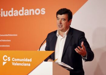 Giner denuncia l’aliança entre Compromís, ERC i la CUP en el Congrés dels Diputats per a detindre l’ampliació del Port de València