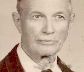 Protecció Ciutadana promou la reparació històrica de l’Inspector de Districte Emilio Sánchez Moreno