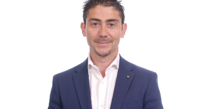 Cs Moncada critica que l’ajuntament no sol·licite retirar la cabina telefònica del carrer Major