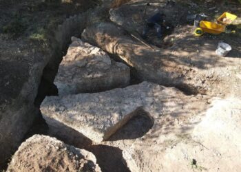 C:\Users\enriq\Desktop\ARQ\RAFELBUNYOL\EXCAVACIÓ FASE I\FOTOS INTERVENCIÓ\DJI_0382-2.jpg