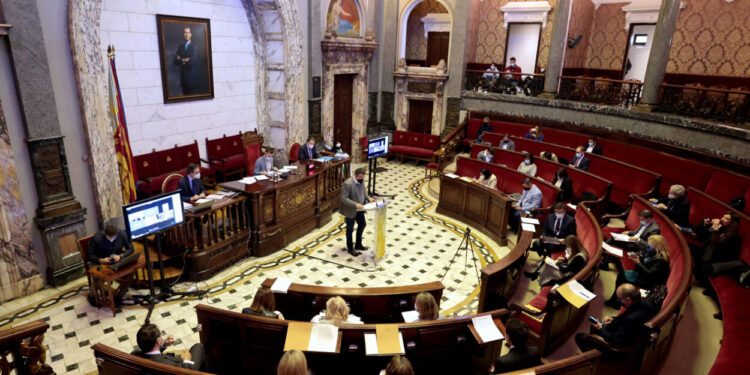 El Ple de l’Ajuntament aprova el compromís de València amb la Missió 100 Ciutats Climàticament Neutres i Intel·ligents 2030