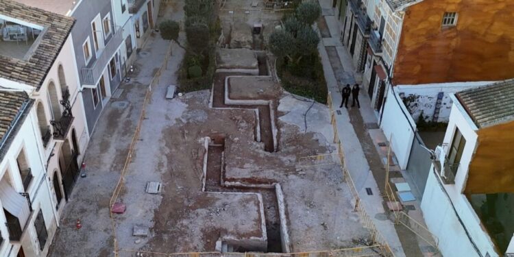 Troballa històrica a Manises: ix a la llum un refugi ocult de la Guerra Civil