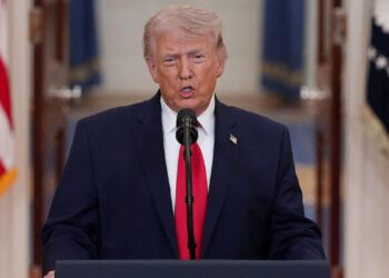 Trump evita grans anuncis en el seu missatge a la nació i reivindica l’ofensiva dels EUA a l’Iran